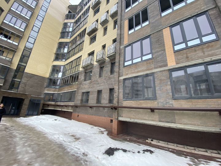 2-к. квартира, 63,5 м², 4/9 эт.