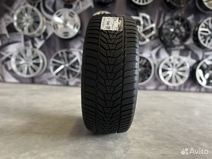 Hankook Winter I'Cept Evo 3 W330 255/45 R18 103V