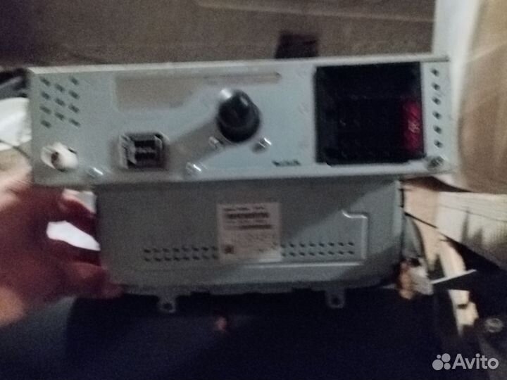 Магнитола штатная LADA Vesta