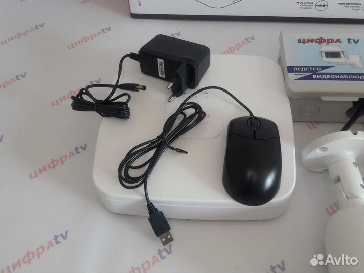 8 камер видеонаблюдения 4Мп ренистратор Dahua