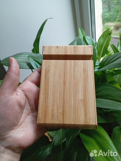 Подставка для телефона или планшета деревянная