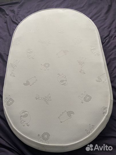 Детская кровать с маятником овальная