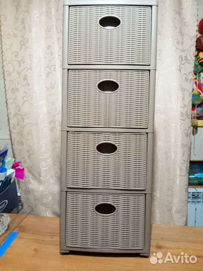 Комод узкий