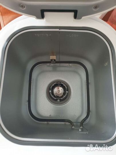 Хлебопечка