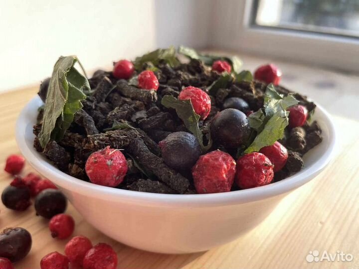 Иван-чай со смородиной, ягоды, очень ароматный