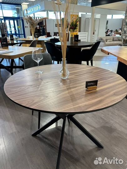 Раздвижной стол из ореха американского D100+25 см