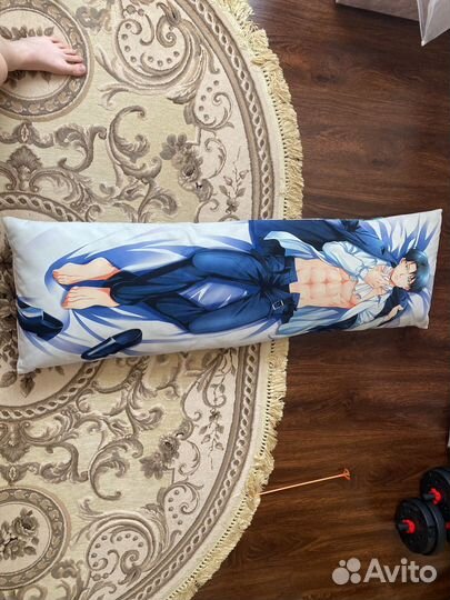 Дакимакура Леви