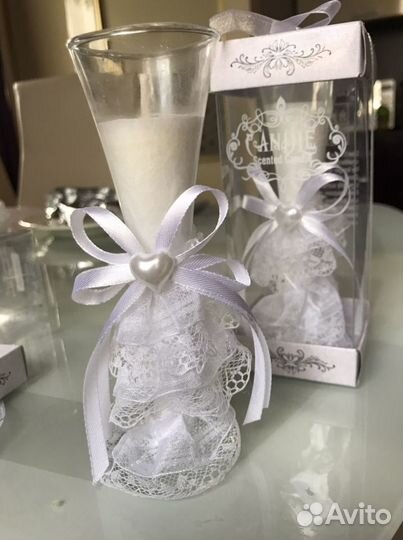 Свадебные свечи в подсвечнике