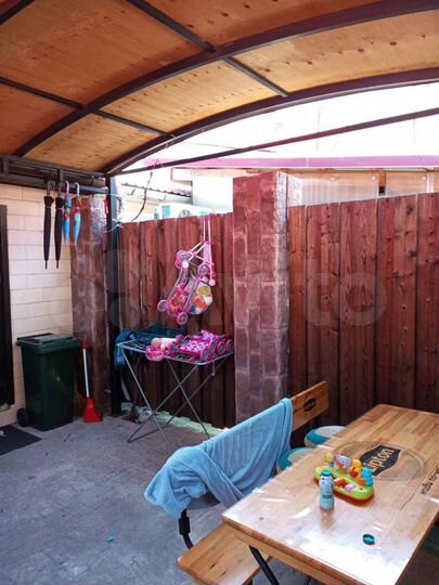 Дом 83 м² на участке 1 сот.