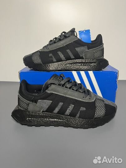 Кроссовки Adidas Retropy черный 40-45