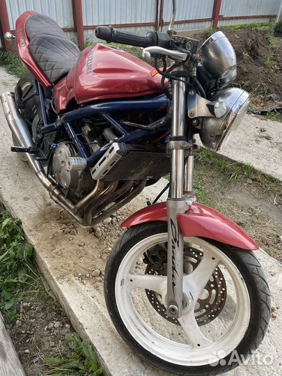 Suzuki Bandit 250