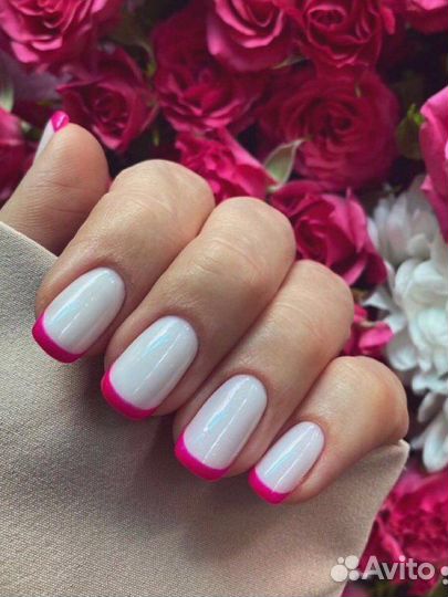 Маникюр с покрытием лаком