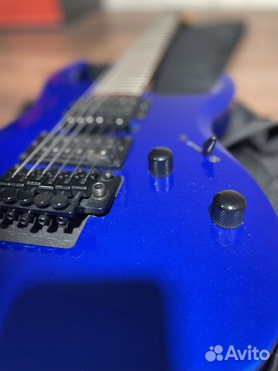 Cort X250 Электрогитара