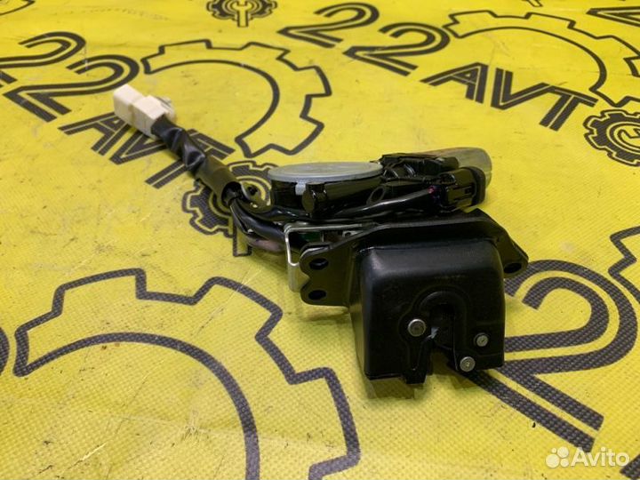 Замок багажника Lexus Rx350 GGL15 2GR-FE 2009