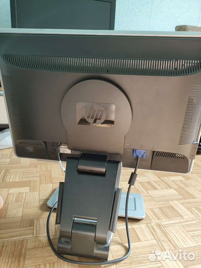 Монитор HP w2228h, 1680x1050,22