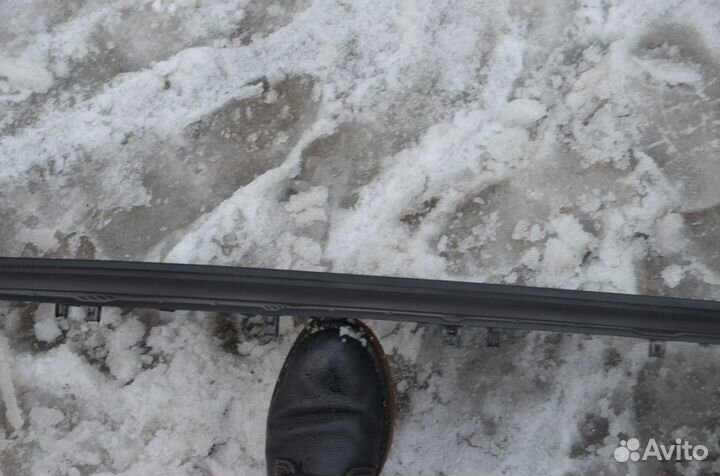 Toyota Land Cruiser 200 накладка бампера