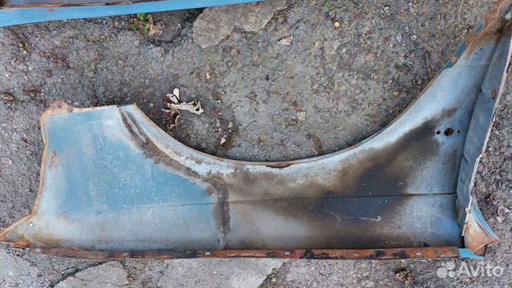 Крыло москвич 2141