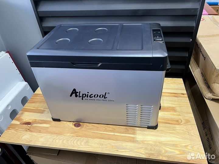 Холодильник переносной Alpicool c40