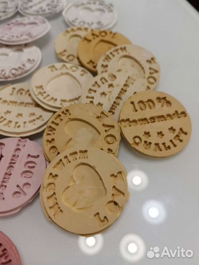 Печати изделия (шильды) из гипса