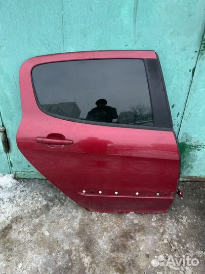 Дверь задняя правая peugeot 308
