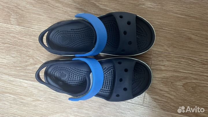 Сандалии crocs с11