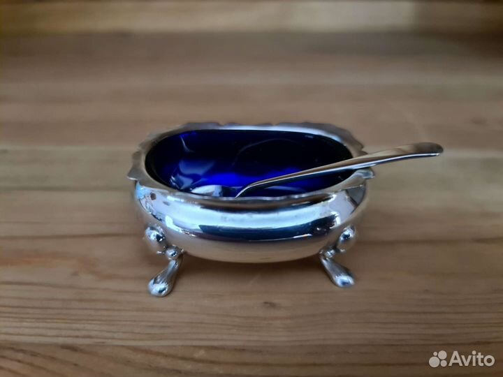 Серебряная солонка антикварная