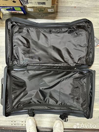 Чемодан Eastpak