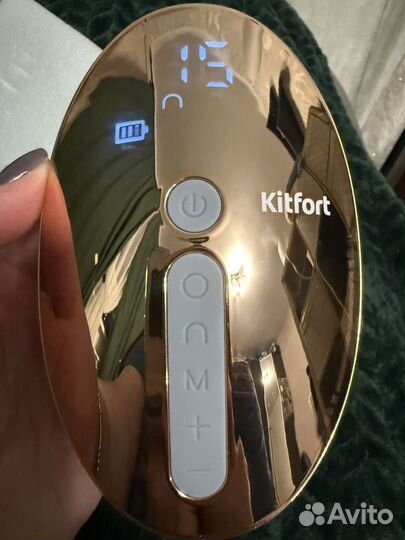 Вакуумный массажер Kitfort KT-5903 новый