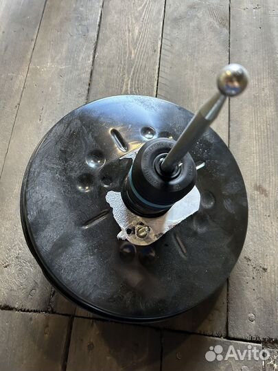 Вакуумник тормозной Volkswagen Tiguan 2