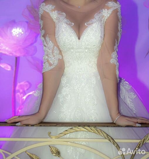 Свадебное платье