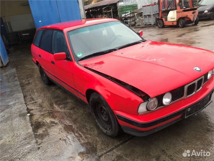 Разбор на запчасти BMW 5 E34