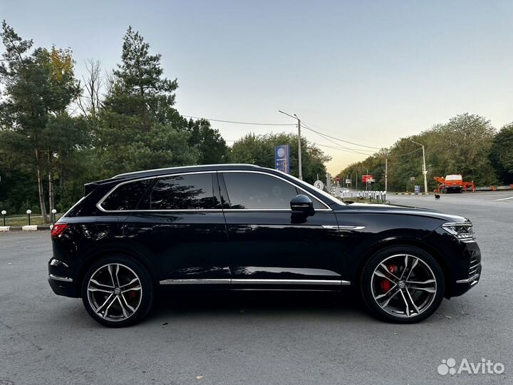 Volkswagen Touareg 3.0 AT, 2019, 38 000 км