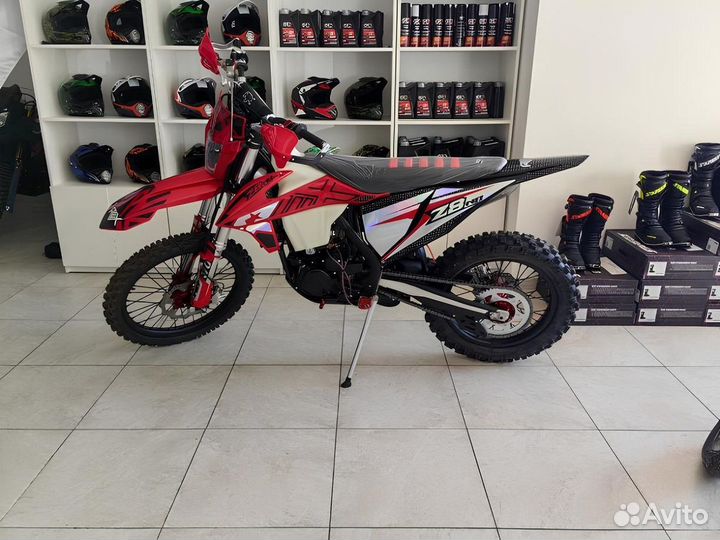 Мотоцикл Эндуро Racer Z7 NB