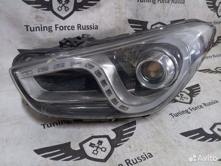 Левая фара hyundai I40 I 40 xenon 2011-2015