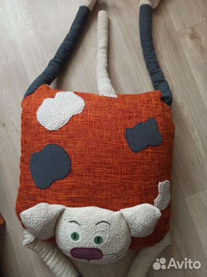 Кот-подушка