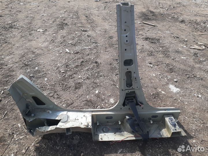 Renault Logan 1 порог левый со стойкой