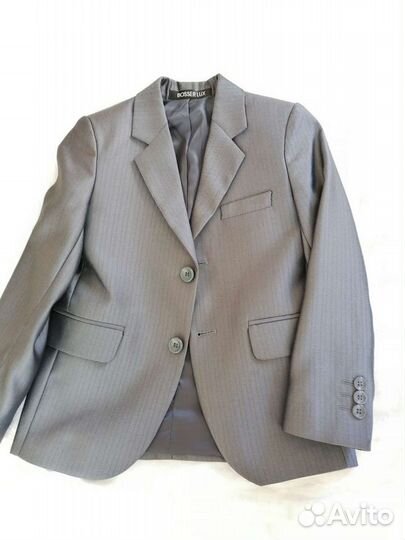 Костюм школьный