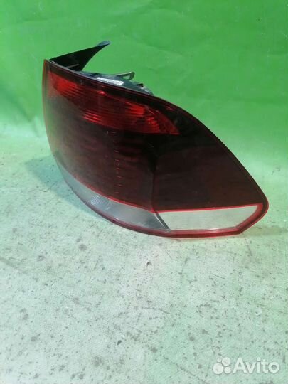 Фонарь задний правый Volkswagen Polo 5