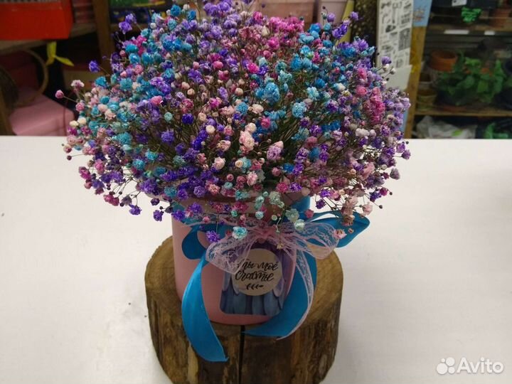 Цветочная композиция из гипсафилы