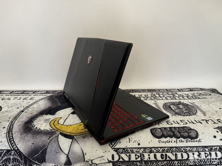 Игровой ноутбук Msi 15.6 i5/GTX/16RAM/SSD+HDD