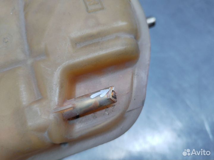 Бачок расширительный Audi A6 (C5) TDI 2001 г.в