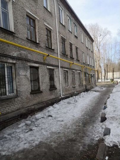 2-к. квартира, 40 м², 2/3 эт.