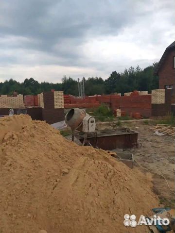 Бригада строителей