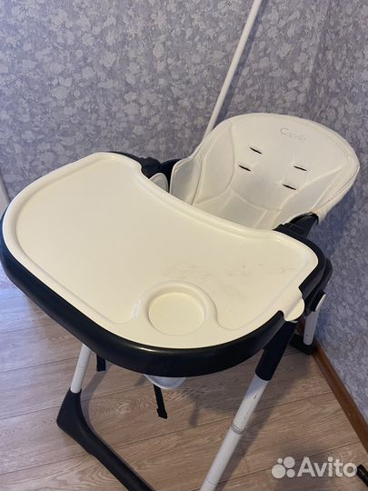 Стульчик для кормления capella