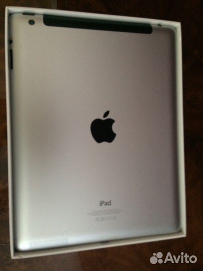 Apple iPad WI-FI Cellular 4G 32GB не включается