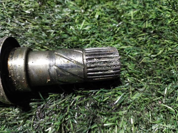 Привод передний правый Renault Laguna