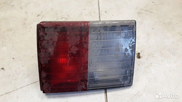 Фонарь внутренний правый