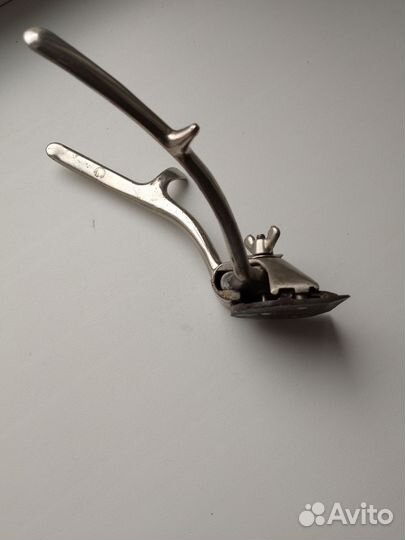 Машинка для стрижки волос