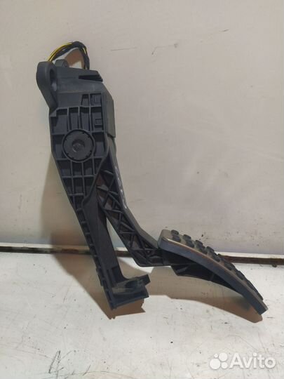 Педаль газа mercedes W164/251