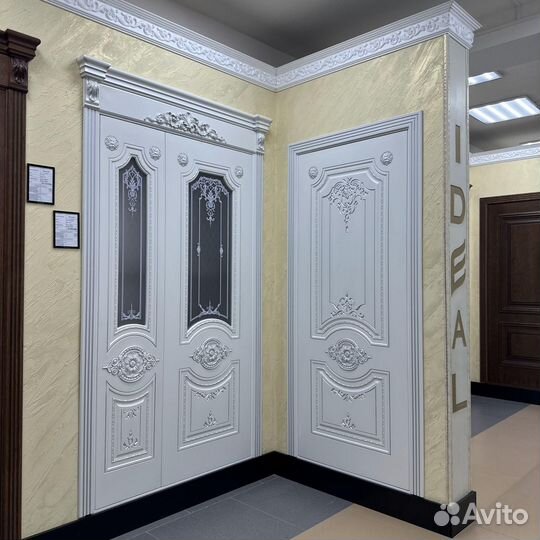 Двери межкомнатные белые p-8366